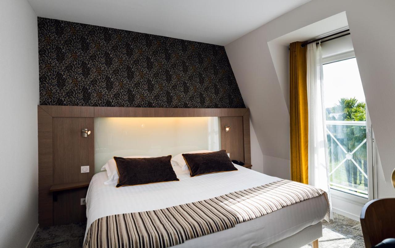 Alysson Hotel Oloron-Sainte-Marie Buitenkant foto