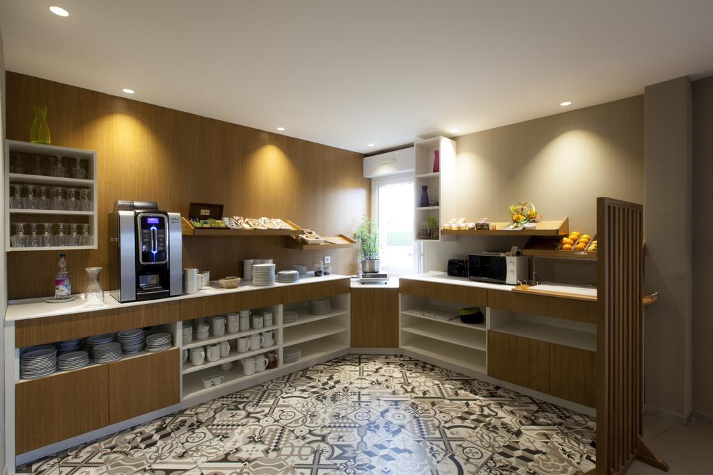 Alysson Hotel Oloron-Sainte-Marie Buitenkant foto